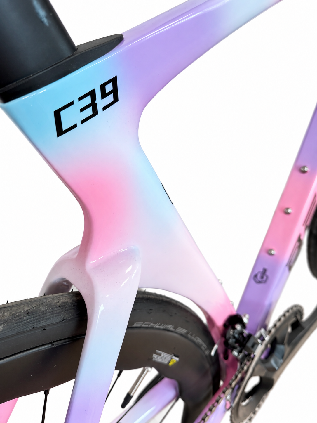 Cadre aéro et marquage C39 sur fond blanc