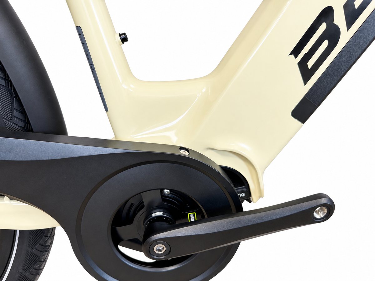 Bertin Urban Comfort 2027 Beige lin — Cadre ouvert et moteur central Bafang