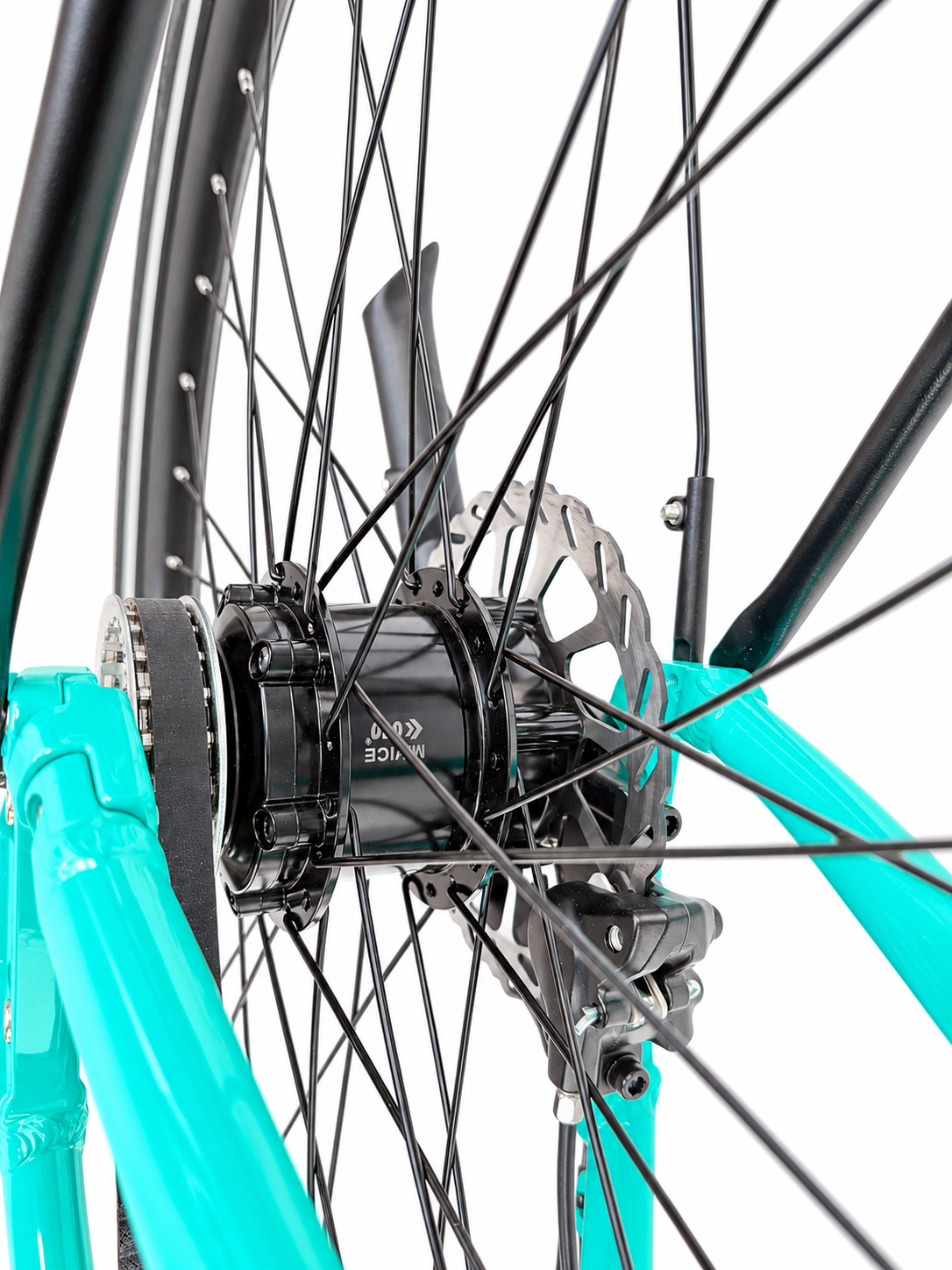 Bertin VAE Light 2027 — moteur, photo sur fond blanc